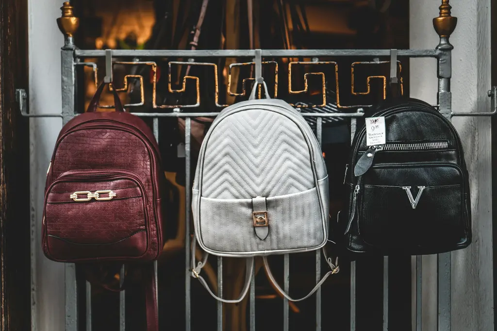 unsplash_yA2uq0A_wdM_mochilas.jpg.jpg.jpg.webp